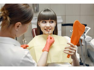 How to Recover Comfortably After E-Max Veneers While Enjoying Turkey’s Culture