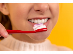 The Healthy Home Starts With You: Daily Habits That Support a Brighter Smile and Better Well-Being