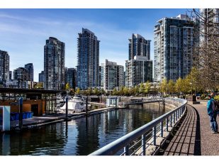 Luxury Pet-Friendly Condominiums in Bangkok