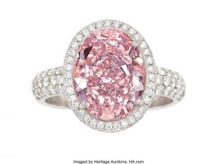 6.17-Carat Fancy Pink Diamond Leads Heritage’s Holiday Jewelry Auction