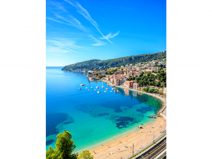 Inside the Premier Road Service Powering Riviera Cruises: Kingdom Limousines